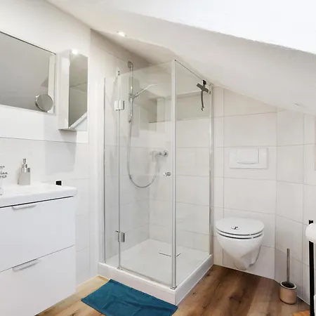 Am Schoenbach Apartamento *